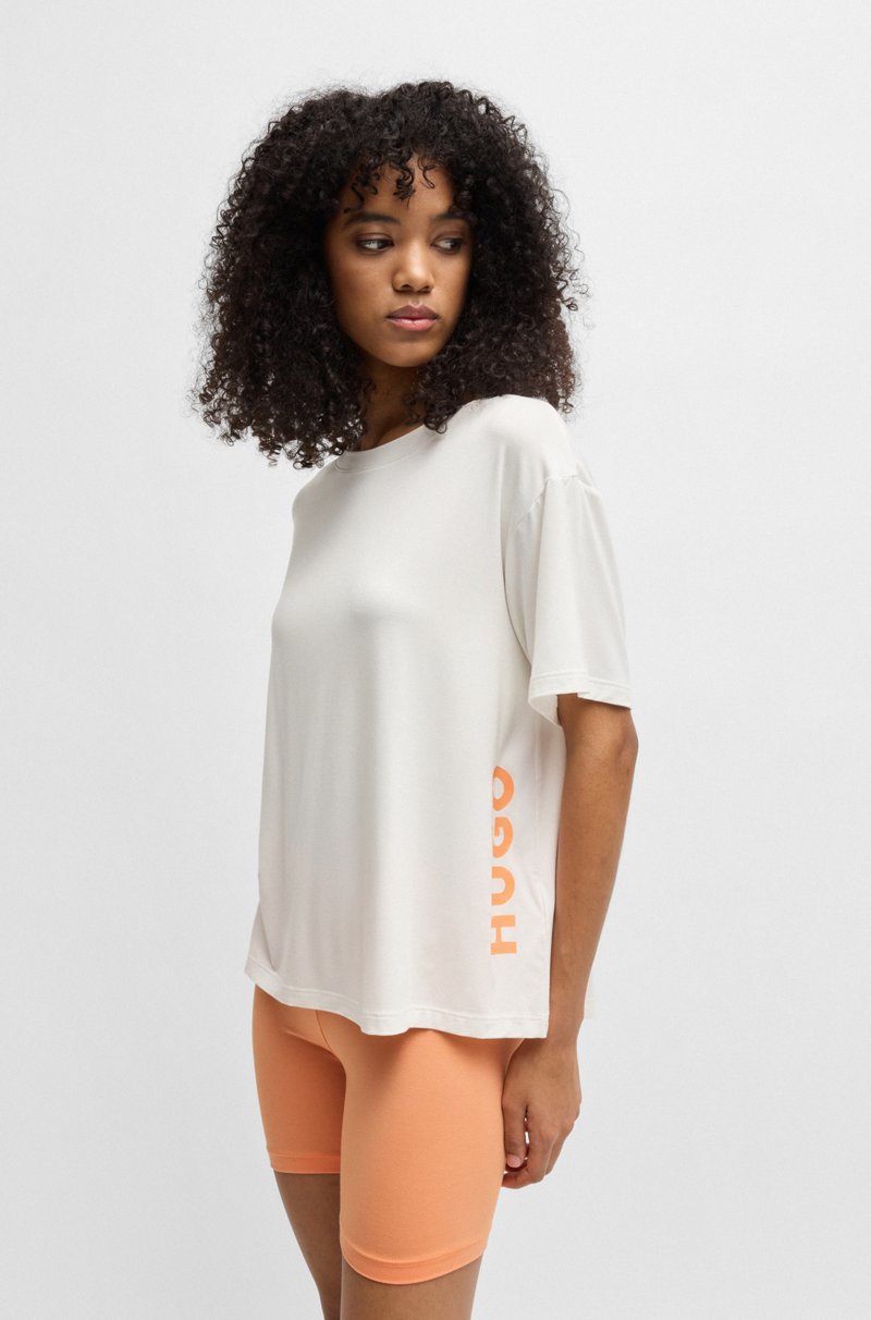 Hugo Boss Conjunto de pijama de camiseta y shorts de punto