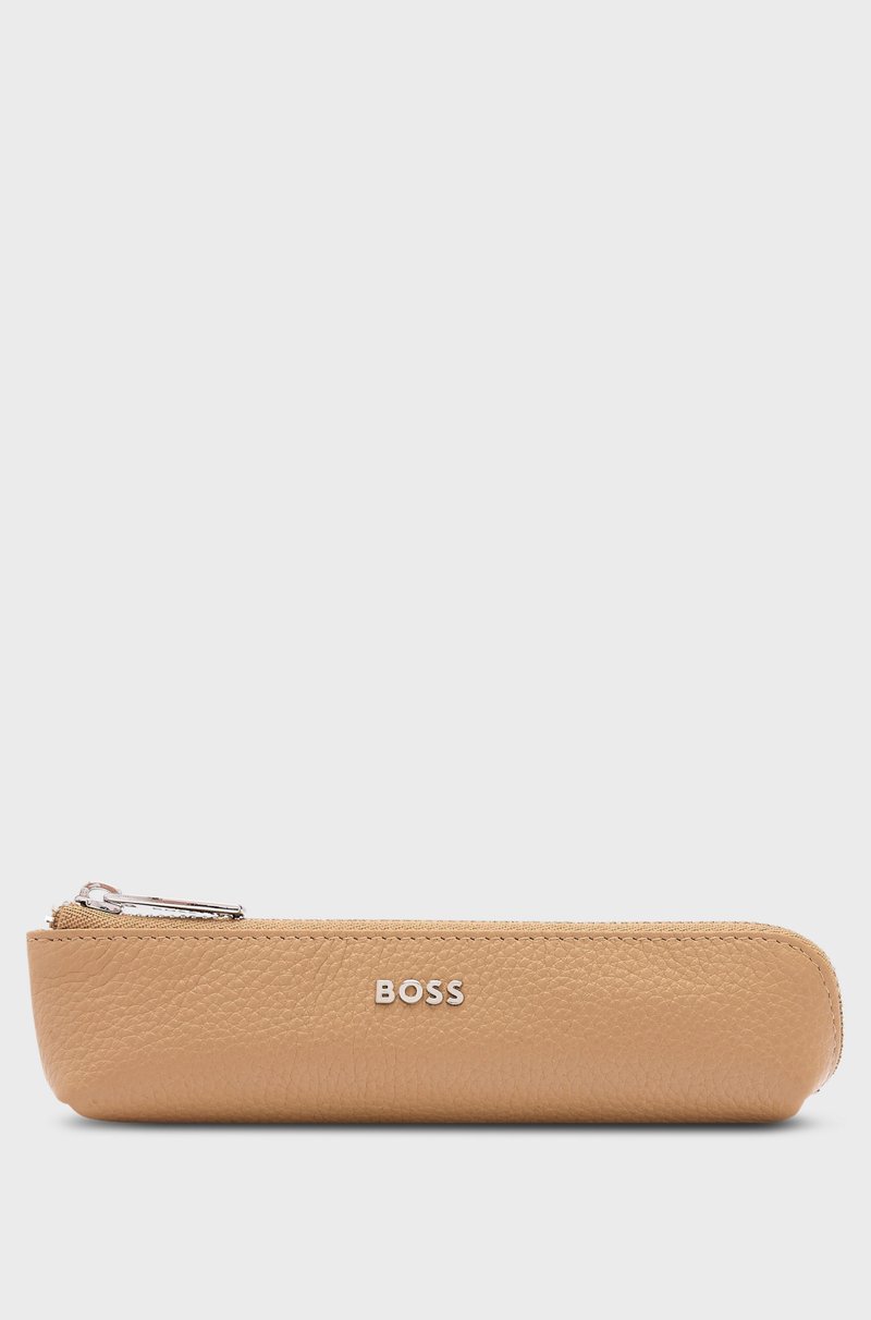 Hugo Boss Estuche de piel granulada en cámel con letras del logo