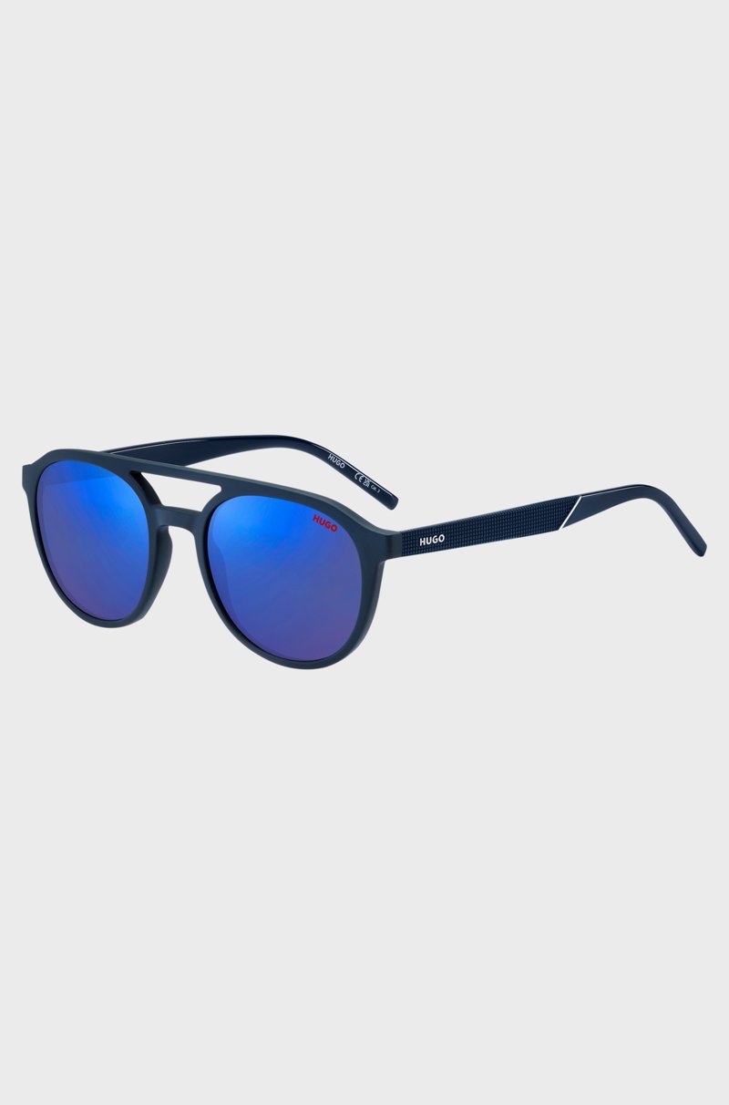 Hugo Boss Gafas de sol de acetato azul con patillas estampadas