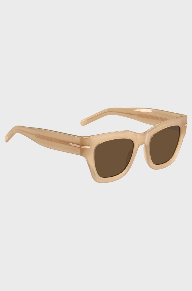 Hugo Boss Gafas De Sol De Acetato Beige Con Detalle Dorado De La Marca