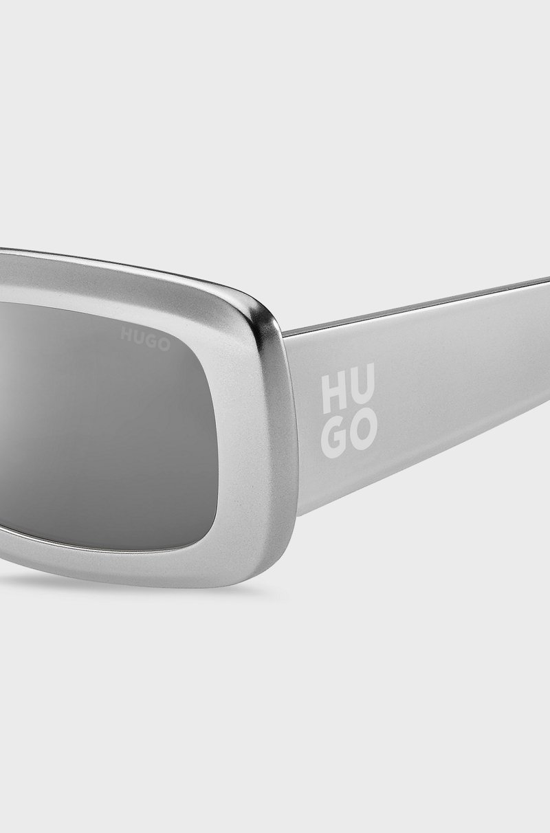 Hugo Boss Gafas De Sol Grises Con Logo Apilado En Las Patillas