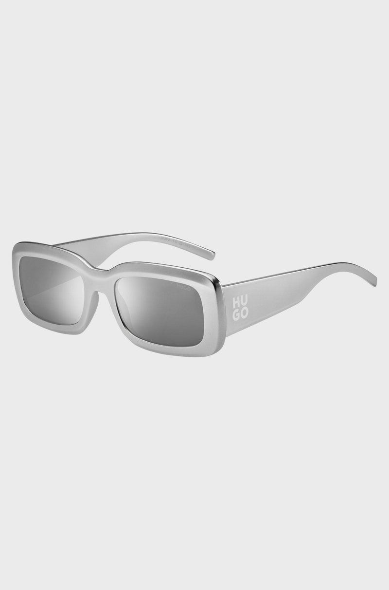 Hugo Boss Gafas de sol grises con logo apilado en las patillas