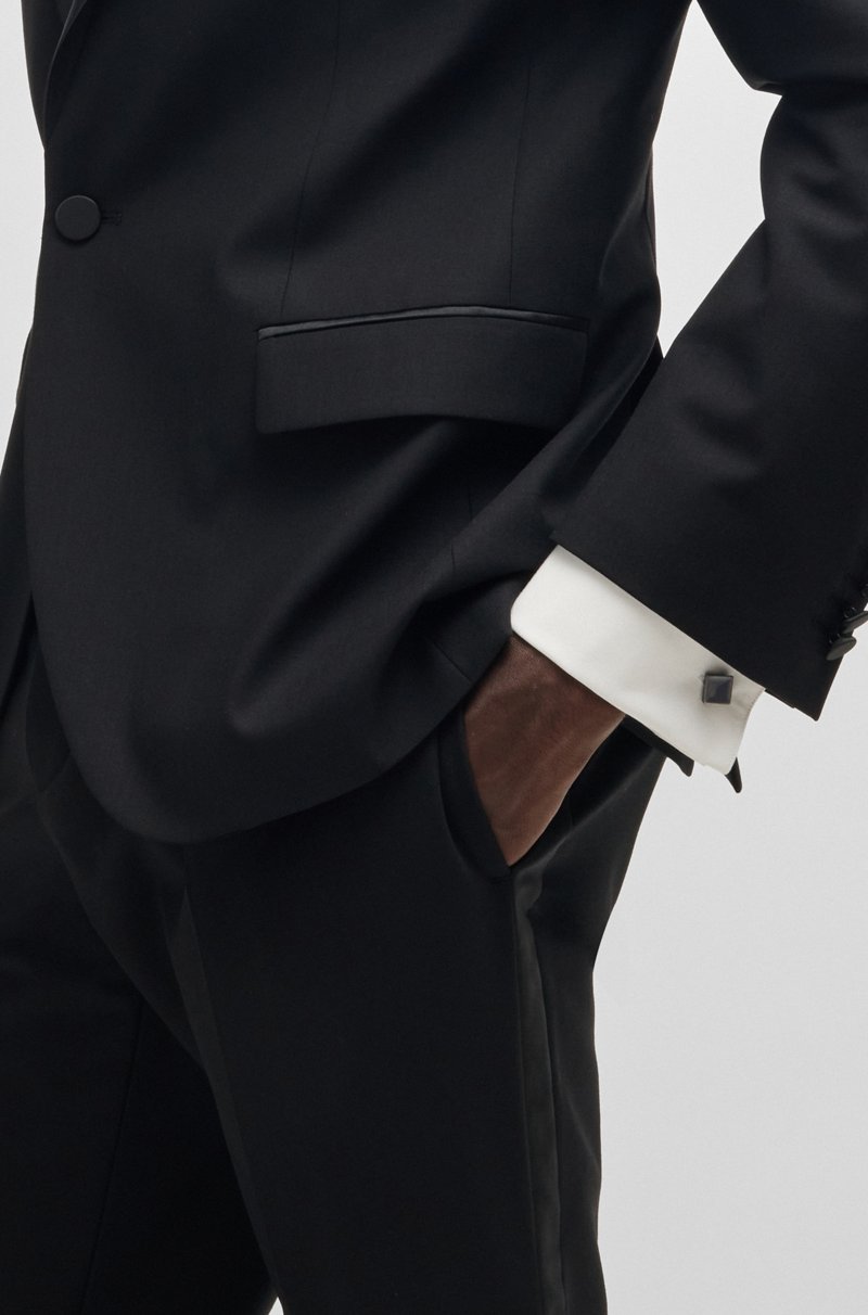 Hugo Boss Gemelos Cuadrados Con Núcleo De Esmalte Y Logo