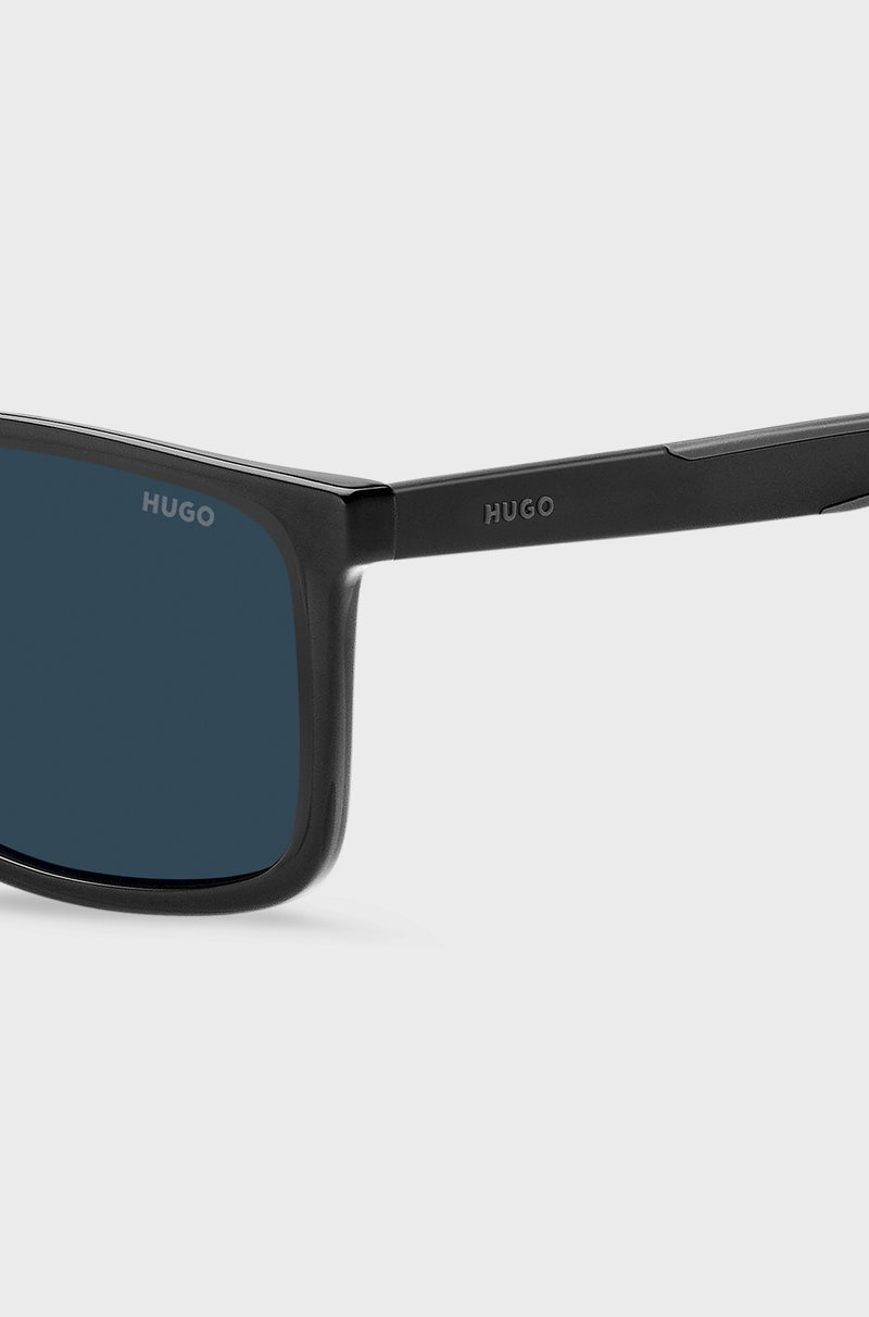 Hugo Boss Gafas De Sol Negras Con Lentes Azules