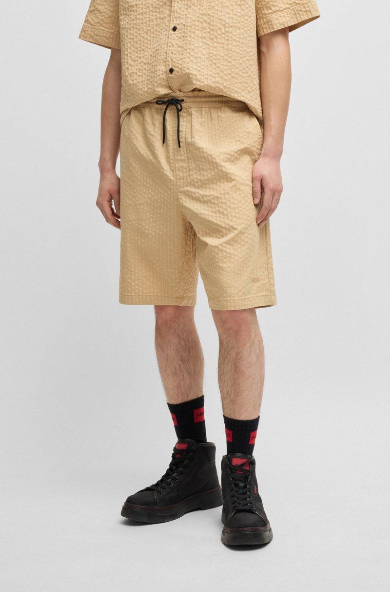 Hugo Boss Shorts relaxed fit en sirsaca de algodón