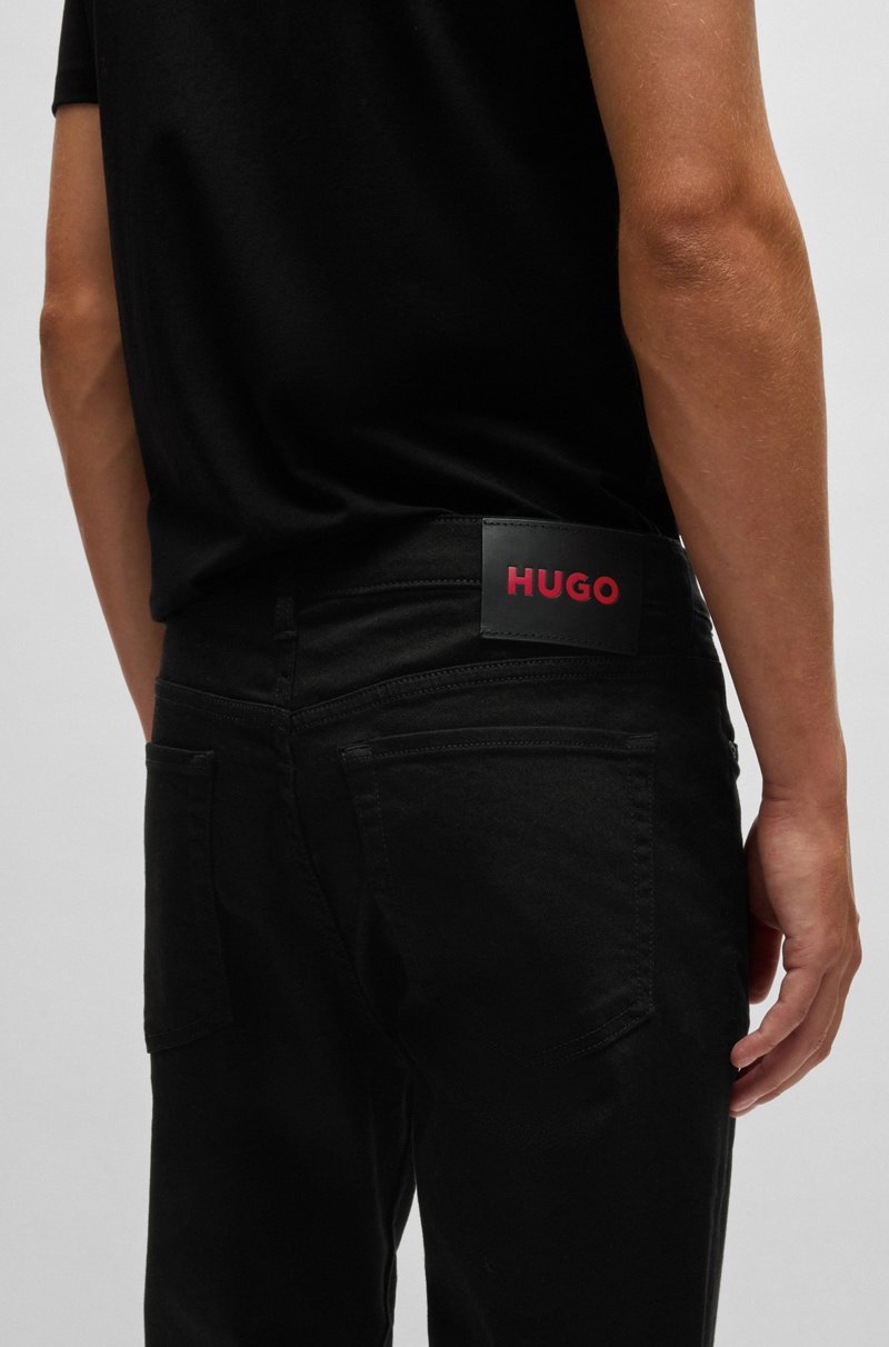 Hugo Boss Jeans Tapered Fit En Denim Elástico Ultranegro