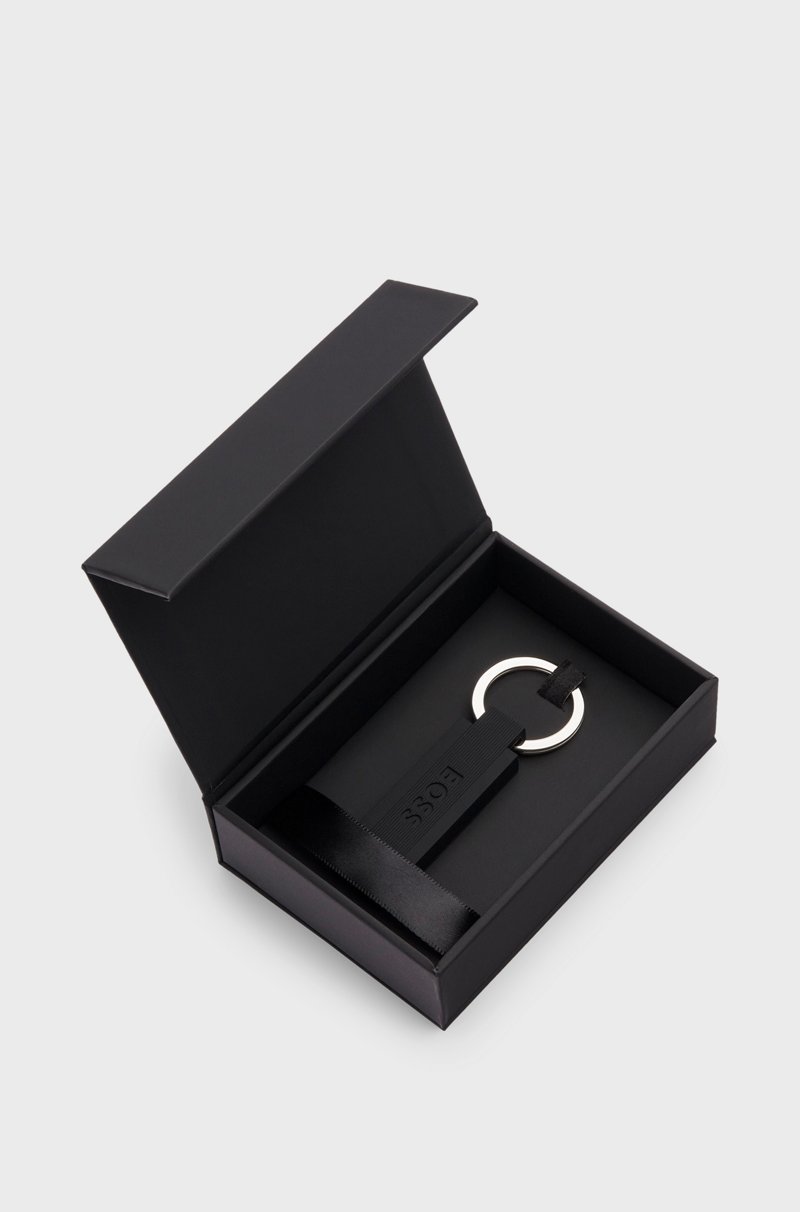 Hugo Boss Llavero Con Logo En Silicona Negra Y Latón