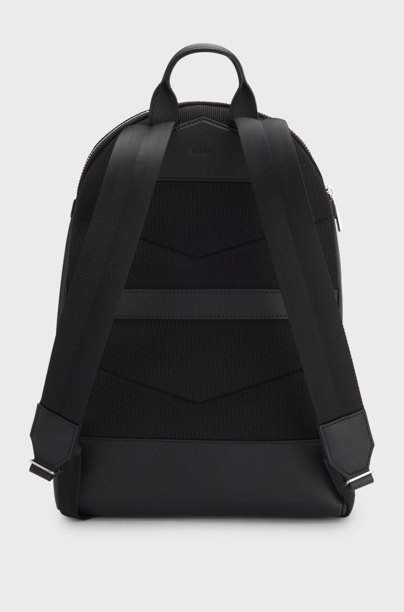 Hugo Boss Mochila De Piel Italiana Granulada Con Compartimento Para Dispositivos
