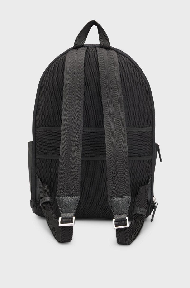 Hugo Boss Mochila De Piel Sintética Con Estampado De Monogramas En El Bolsillo Frontal