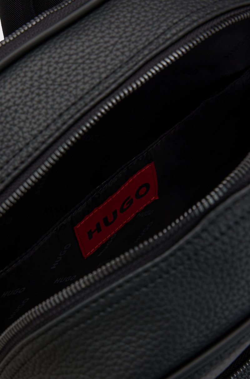 Hugo Boss Mochila De Piel Sintética Granulada Con Ribete De Logo Apilado