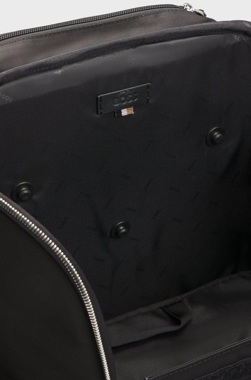 Hugo Boss Mochila De Varios Bolsillos Con Cierre De Cremallera Y Ribetes De La Marca