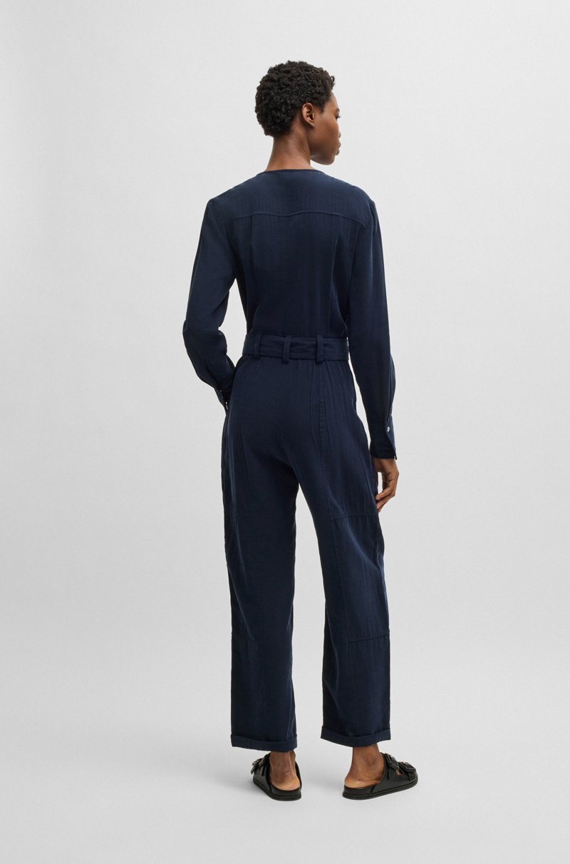 Hugo Boss Mono Con Cinturón Y Tapeta De Botones Automáticos