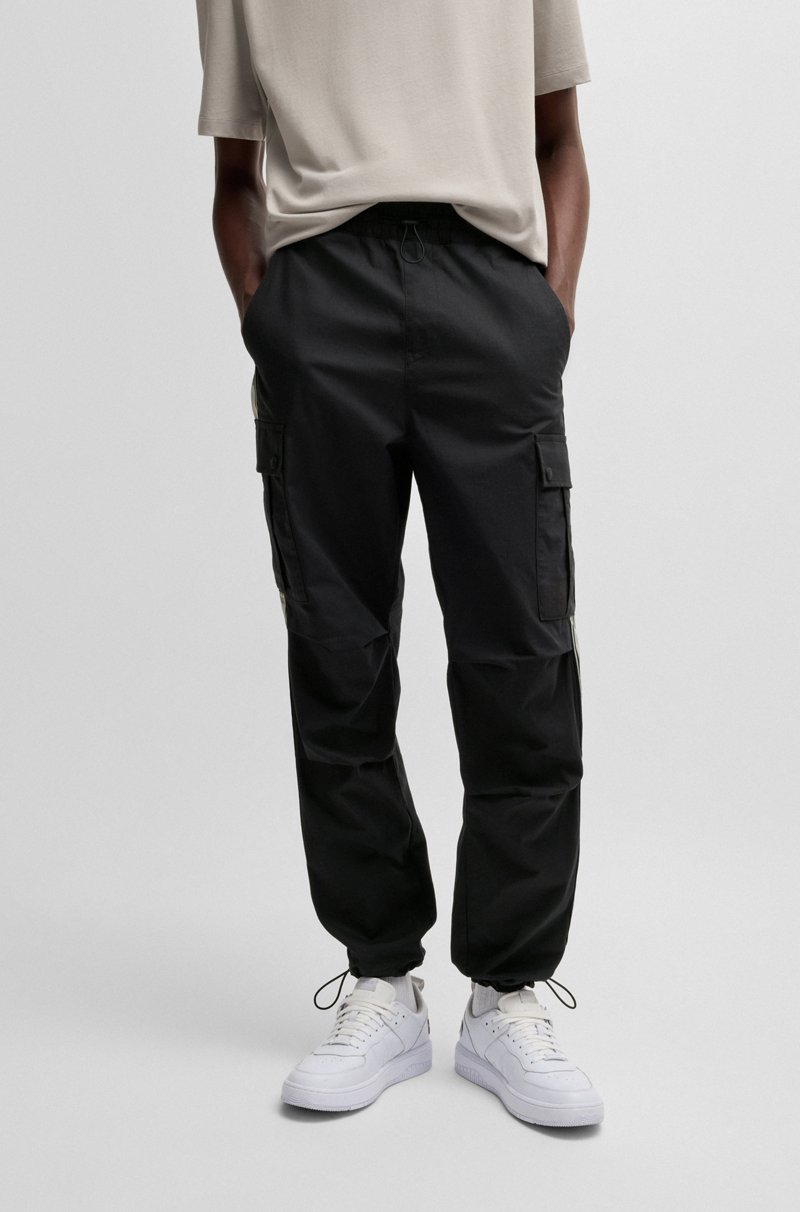 Hugo Boss Pantalones cargo HUGO x RB regular fit con cinta de la marca