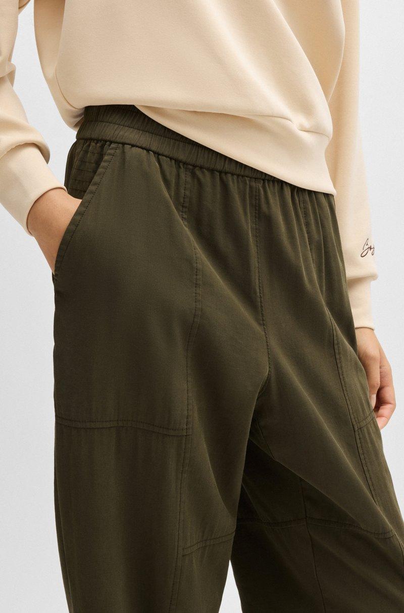 Hugo Boss Pantalones De Chándal De Tejido Fluido Con Detalles De Costuras Decorativas