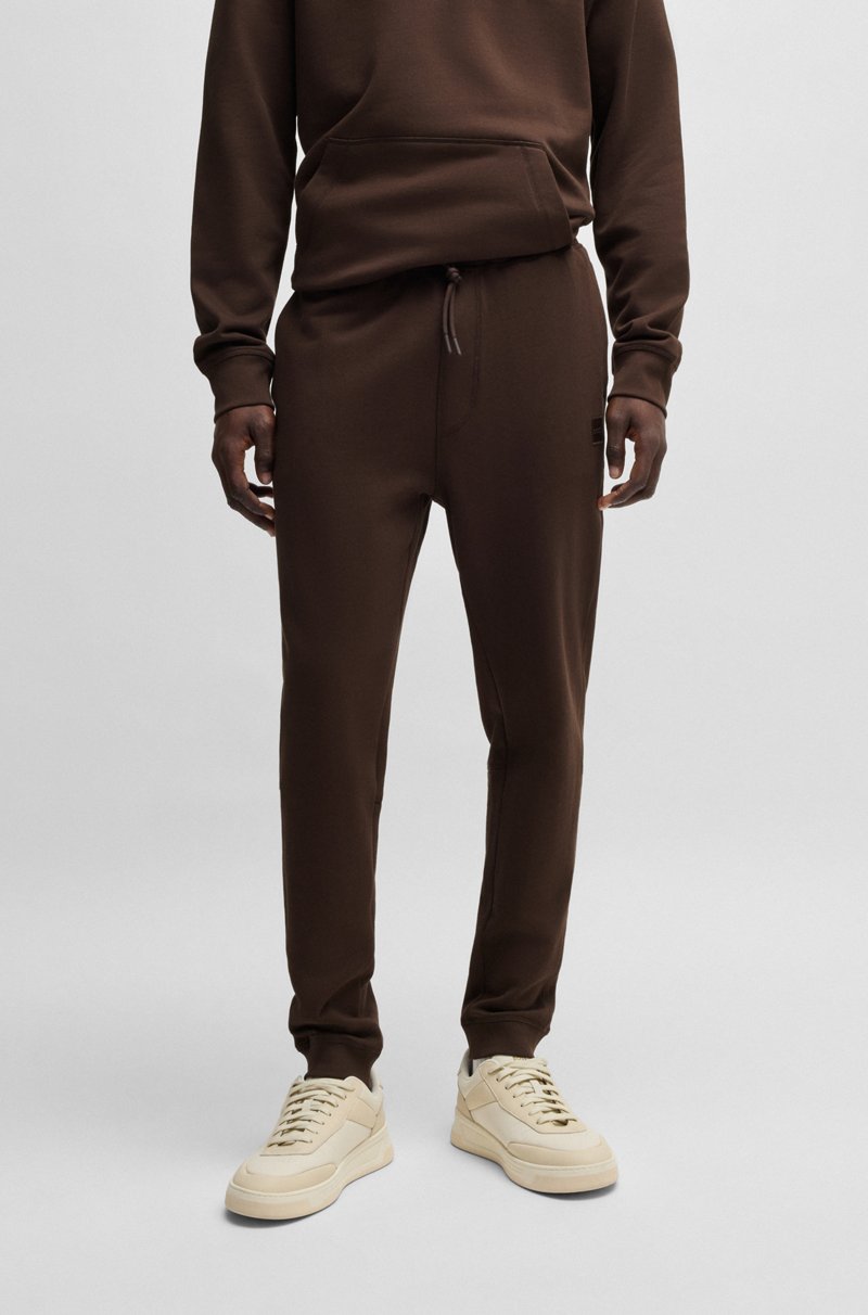 Hugo Boss Pantalones de chándal en felpa de algodón con parche de logo