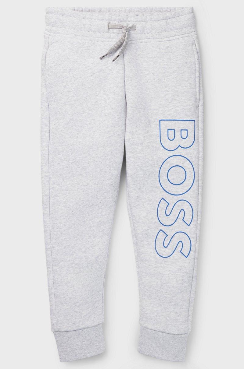 Hugo Boss Pantalones de chándal para niños en algodón con logo vertical estampado