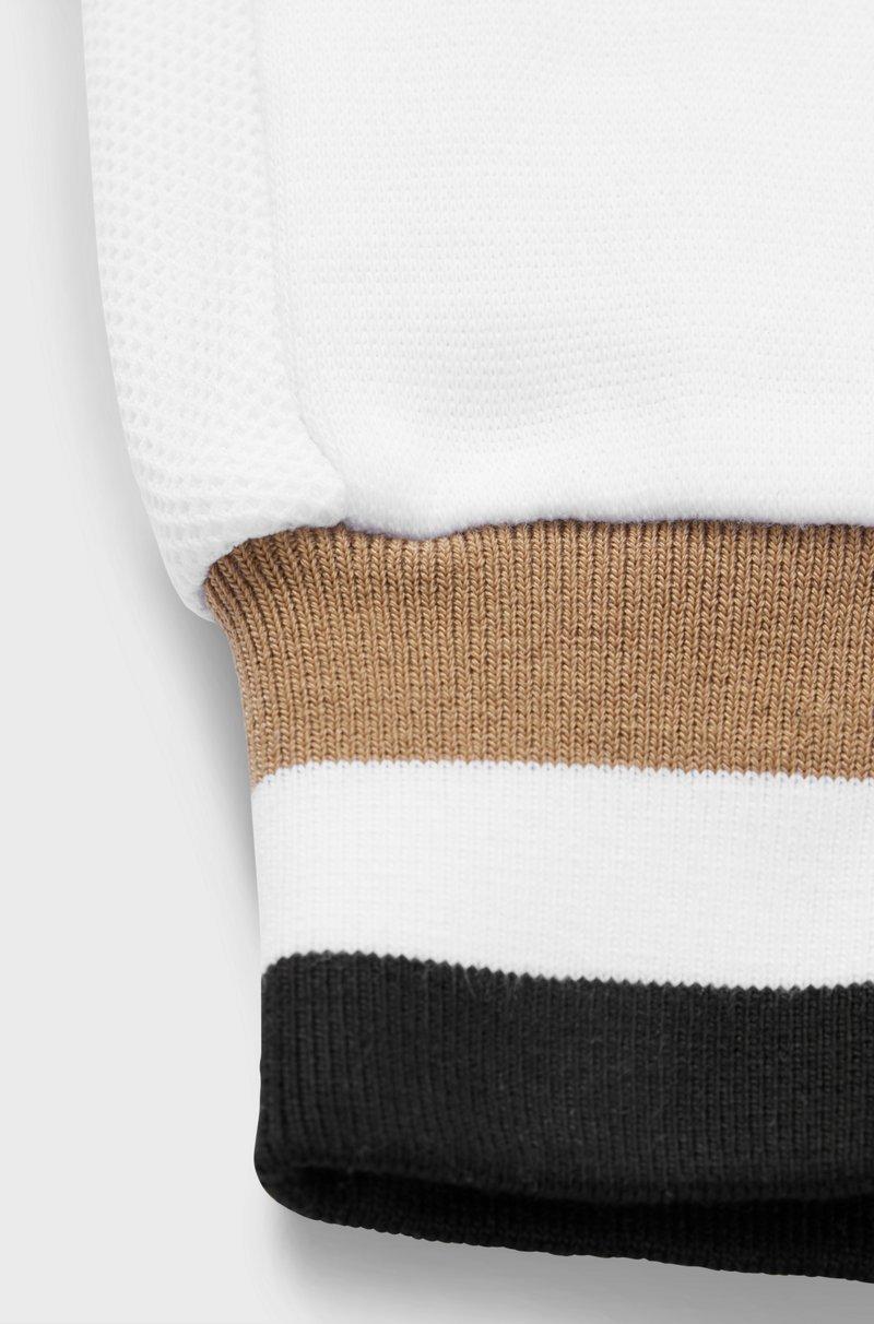 Hugo Boss Pantalones De Chándal Para Niños En Algodón Con Rayas De La Marca En Los Puños