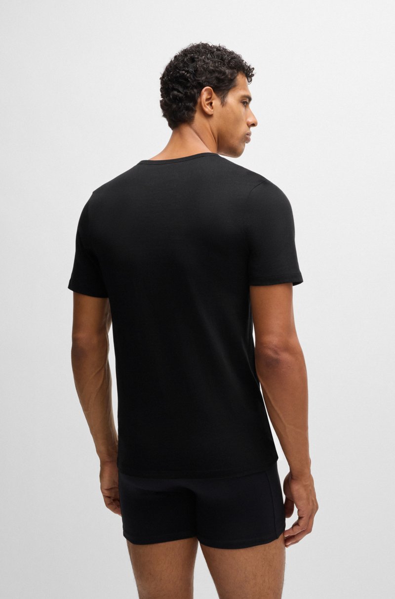 Hugo Boss Paquete De Tres Camisetas De Punto De Algodón Con Cuello En Pico