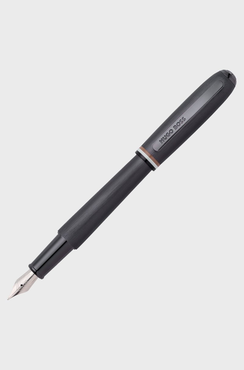 Hugo Boss Pluma Estilográfica Cepillada Con Anillo Central A Rayas De La Marca