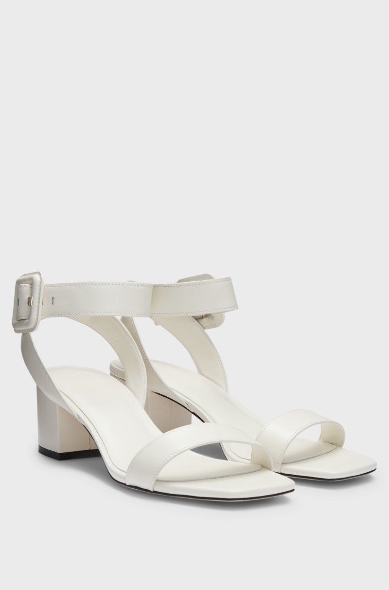 Hugo Boss Sandalias de piel con tira en el tobillo con hebilla