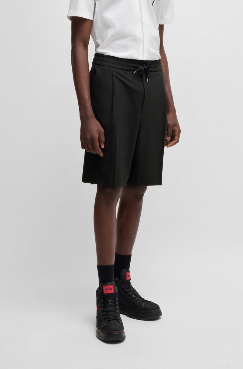 Hugo Boss Shorts de corte moderno en mezcla de lana elástica