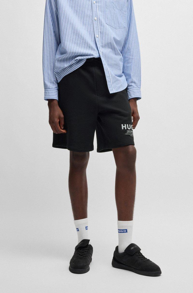 Hugo Boss Shorts loose fit en felpa de algodón con logo estampado