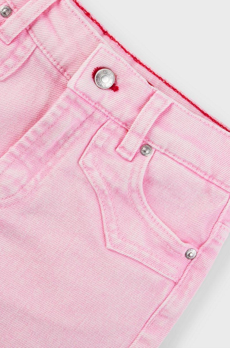 Hugo Boss Shorts Para Niños En Denim Elástico Con Costuras Inspiradas En Los Wésterns