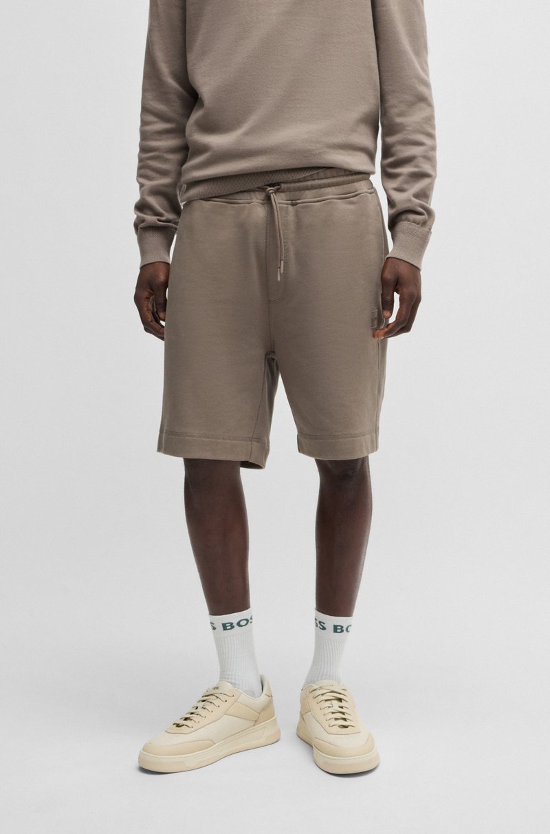 Hugo Boss Shorts relaxed fit en felpa de algodón con insignia de logo