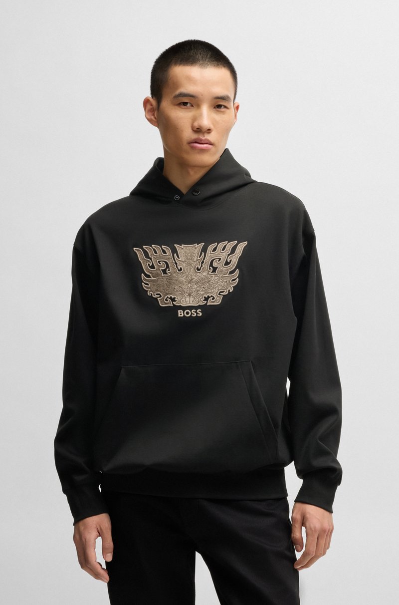 Hugo Boss Sudadera Con Capucha Con Un Taotie Bordado BOSS X Creation Of The Gods