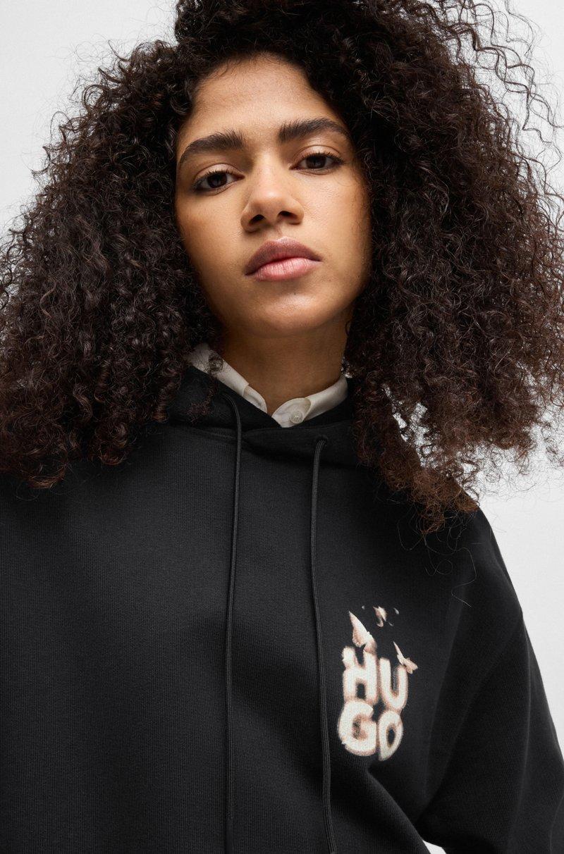 Hugo Boss Sudadera Con Capucha Relaxed Fit De Felpa De Rizo Con Ilustración De Temporada