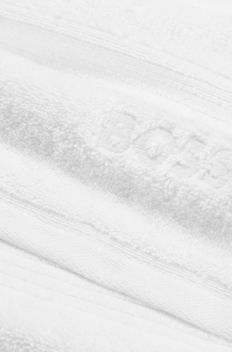 Hugo Boss Toalla De Baño Blanca De Algodón Del Egeo Con Logo Tonal