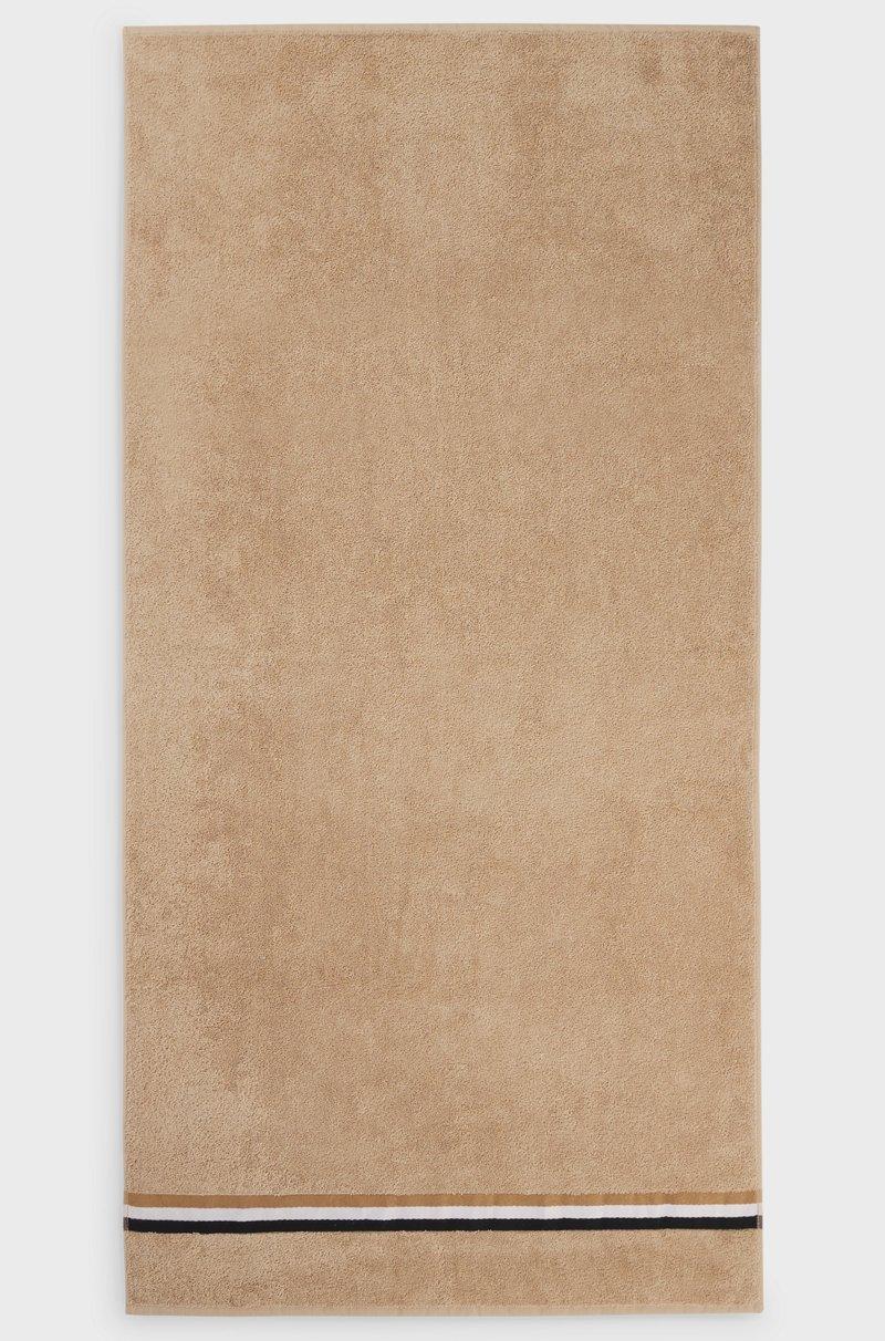 Hugo Boss Toalla De Baño De Algodón Con Borde Con Raya De La Marca