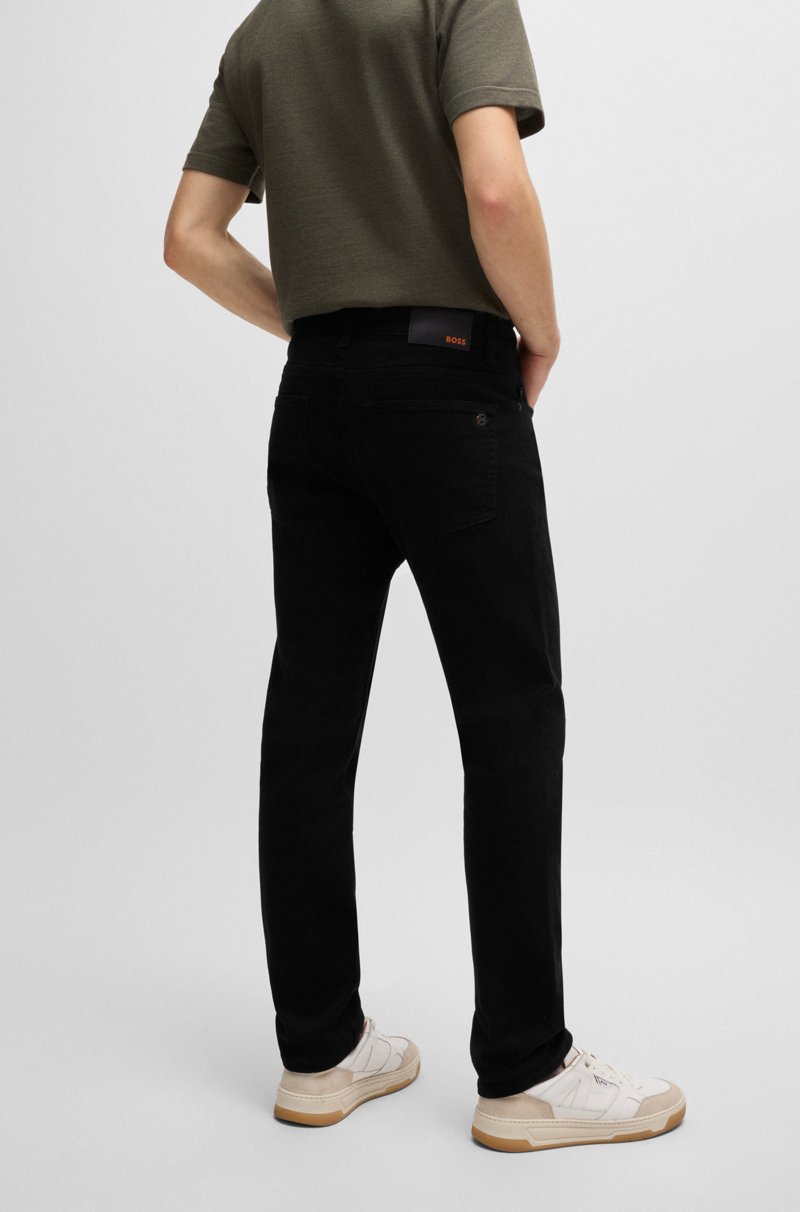 Hugo Boss Vaqueros Delaware Slim Fit En Un Cómodo Denim Elástico Stay Black