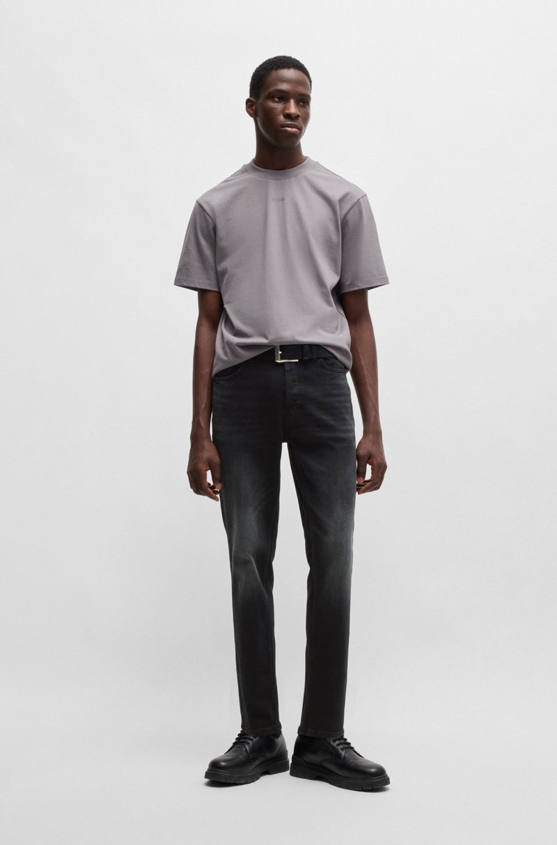 Hugo Boss Vaqueros Tapered Fit En Denim Elástico Negro Intenso