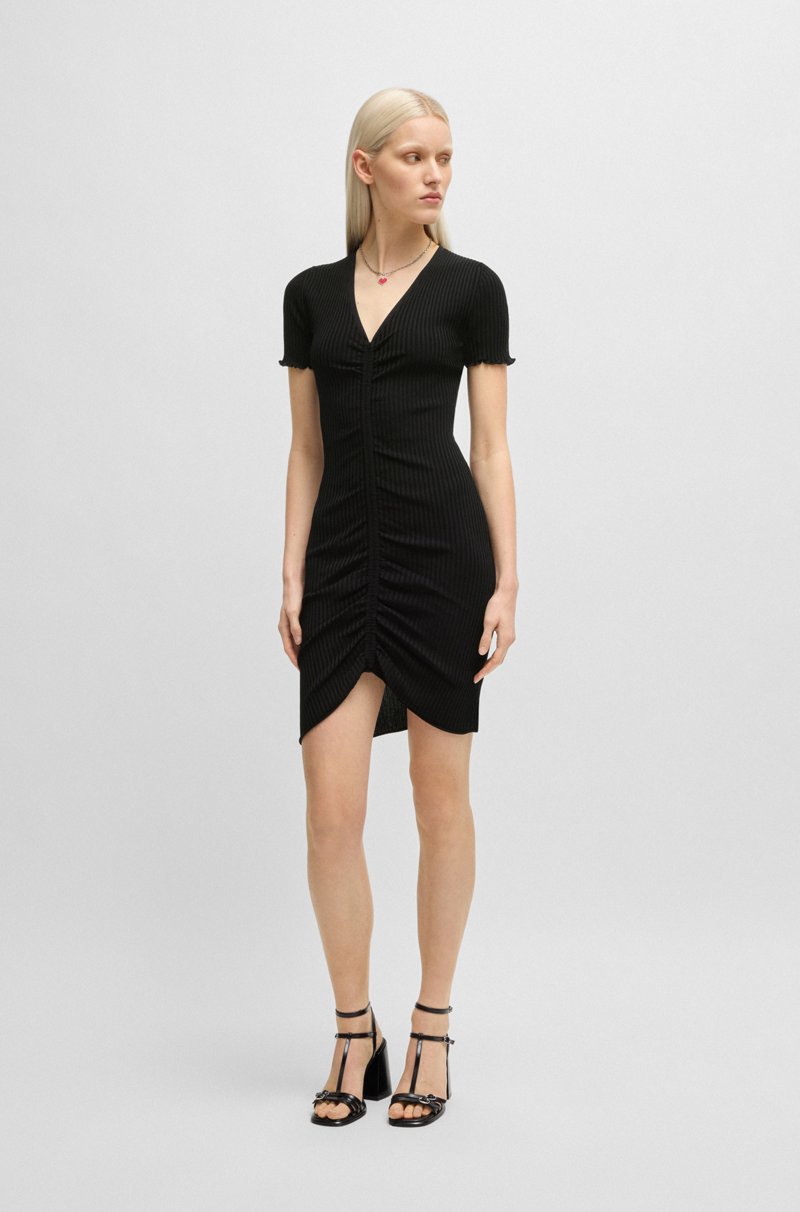 Hugo Boss Vestido tubo con escote en pico y parte delantera fruncida