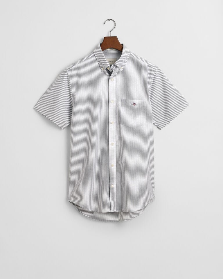 Gant Camisa Oxford Regular Fit clásica de rayas y manga corta