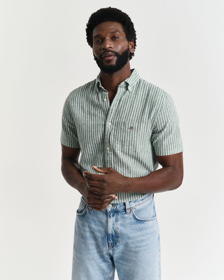 Gant Camisa Regular Fit de manga corta a rayas en algodón y lino