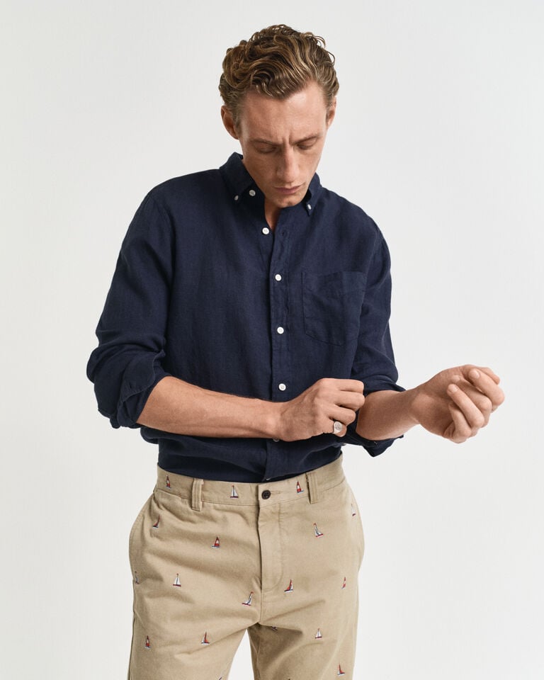 Gant Camisa Regular Fit de lino teñido en prenda