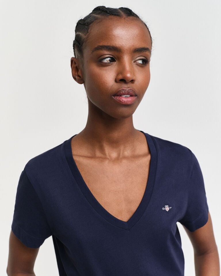 Gant Camiseta Shield Con Cuello De Pico