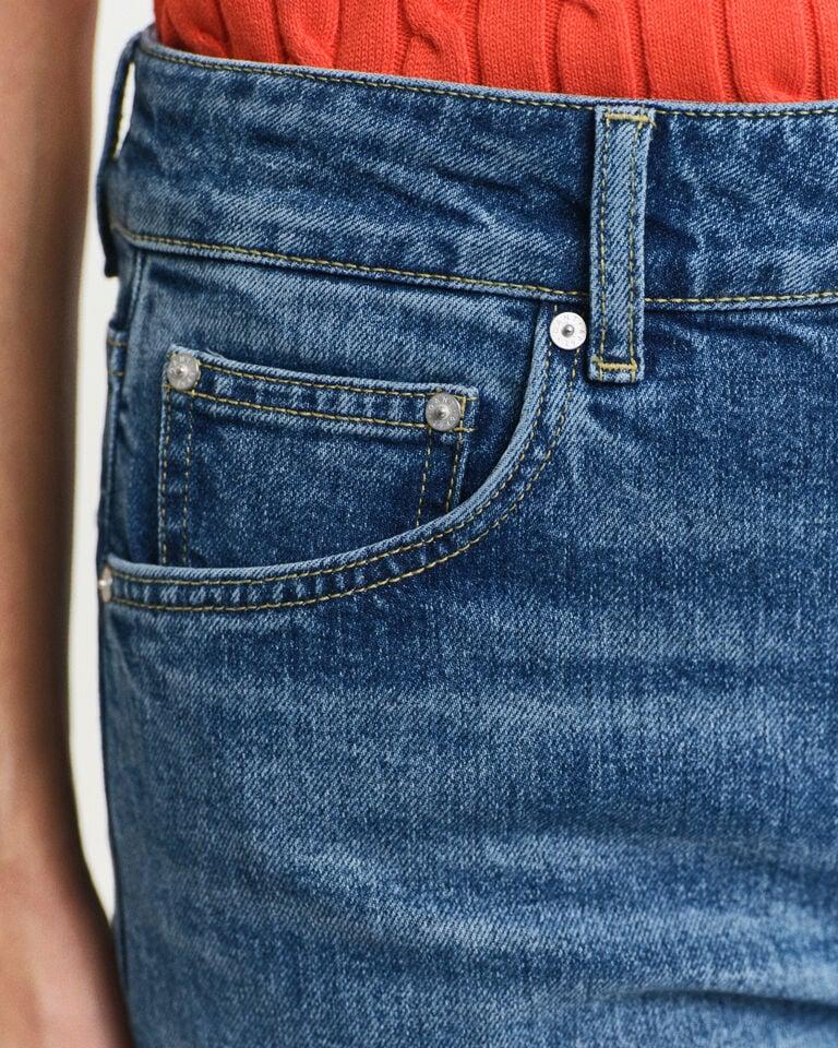 Gant Vaqueros Con Detalle De Bajo Vuelto