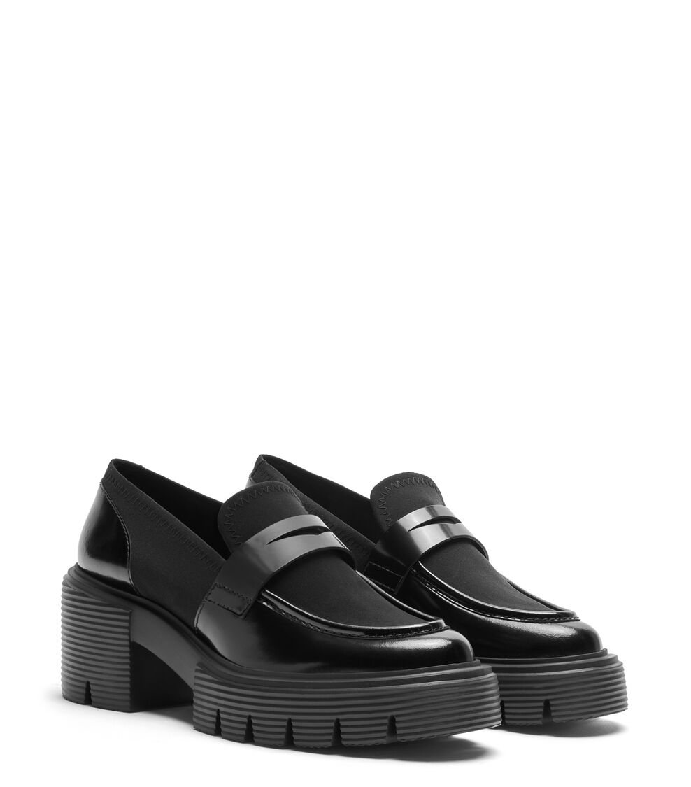 Stuart Weitzman 5050 SOHO LOAFER En NEGRO De Mujer | Stuart Weitzman®