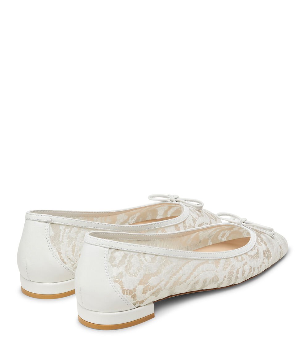Stuart Weitzman ARABELLA BALLET FLAT En BLANCO De Mujer | Stuart Weitzman®