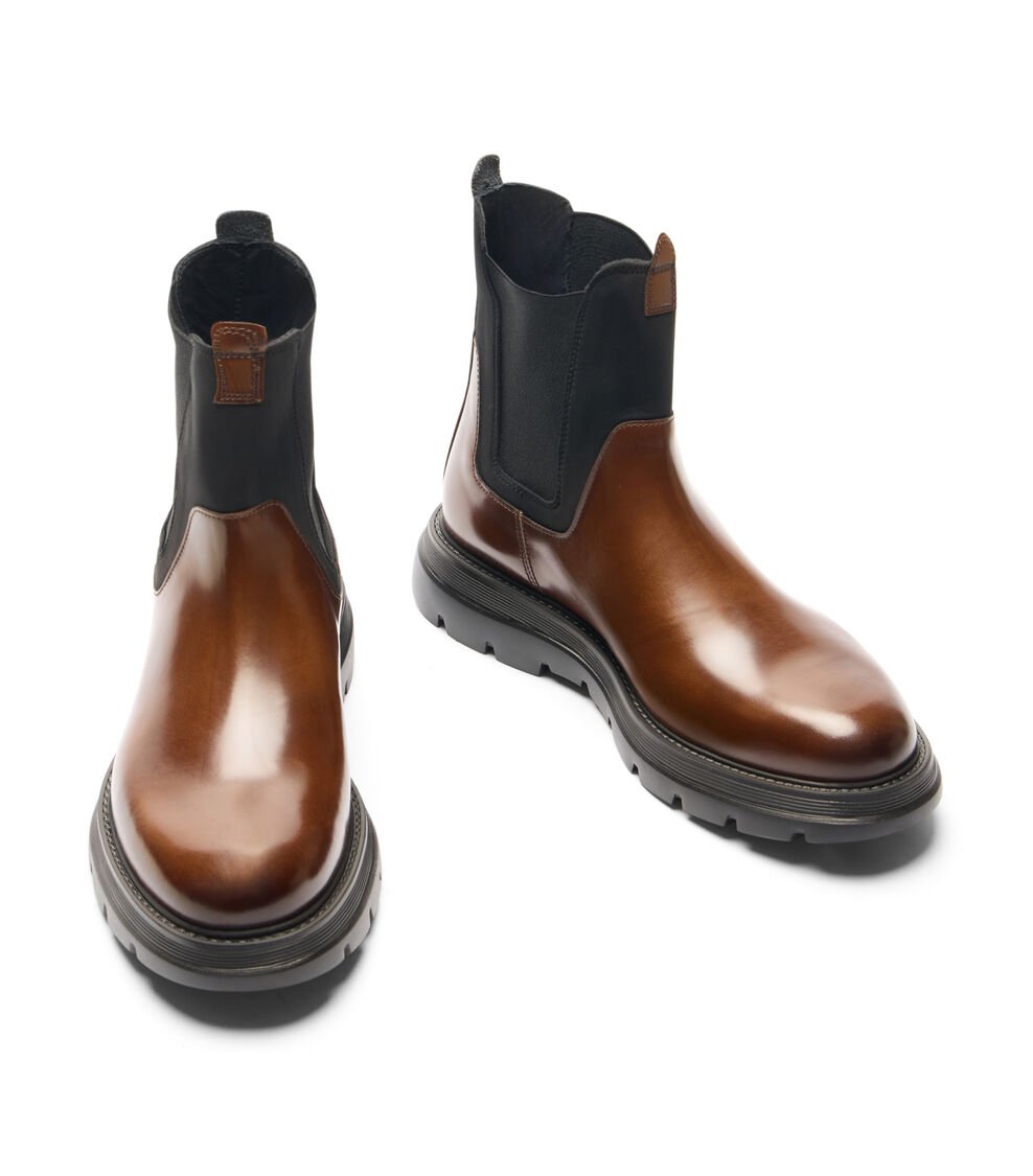 Stuart Weitzman ARDEN En TAN/BLACK De Mujer | Stuart Weitzman®