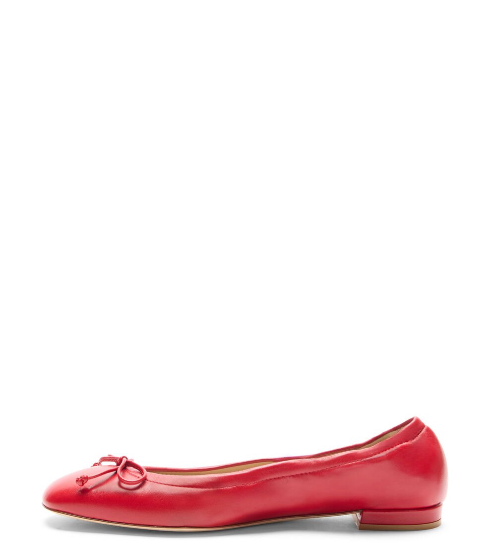 Stuart Weitzman BRIA BALLET FLAT En CEREZA De Mujer | Stuart Weitzman®
