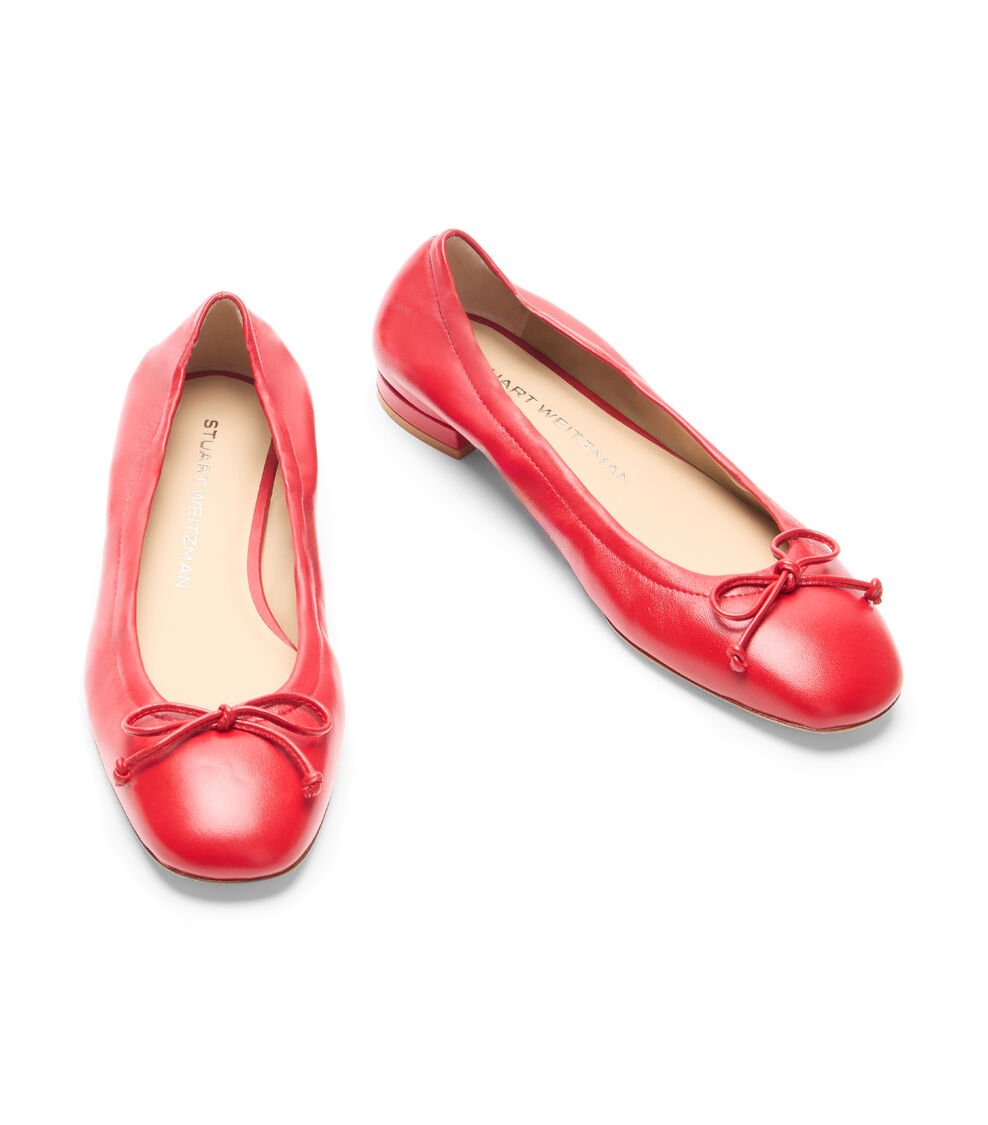 Stuart Weitzman BRIA BALLET FLAT En CEREZA De Mujer | Stuart Weitzman®