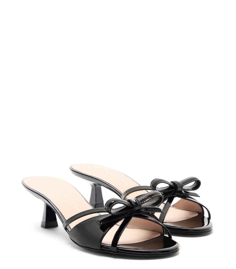 Stuart Weitzman FELICITY BOW 50 SLIDE En NEGRO De Mujer | Stuart Weitzman®
