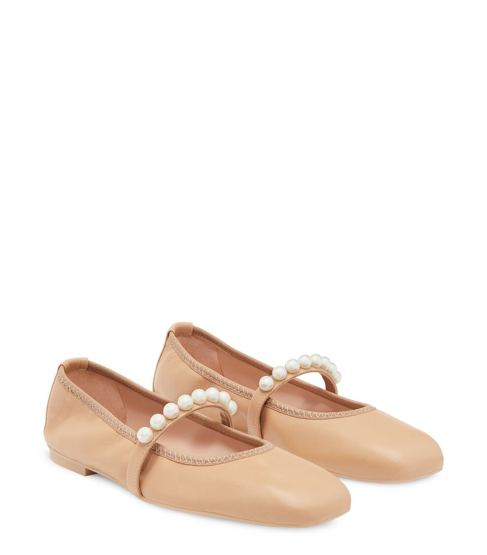 Stuart Weitzman GOLDIE BALLET FLAT En ADOBE De Mujer | Stuart Weitzman®