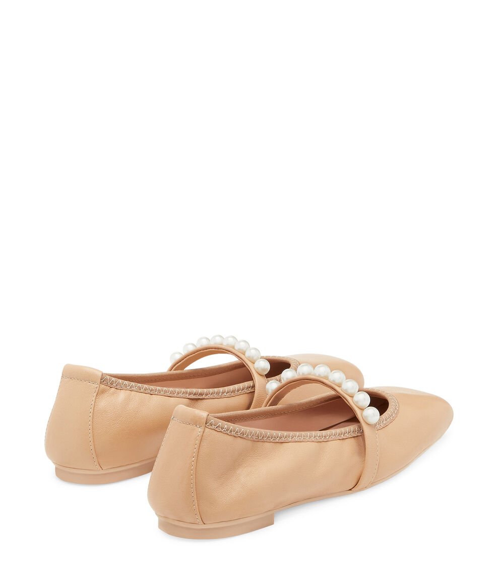 Stuart Weitzman GOLDIE BALLET FLAT En ADOBE De Mujer | Stuart Weitzman®