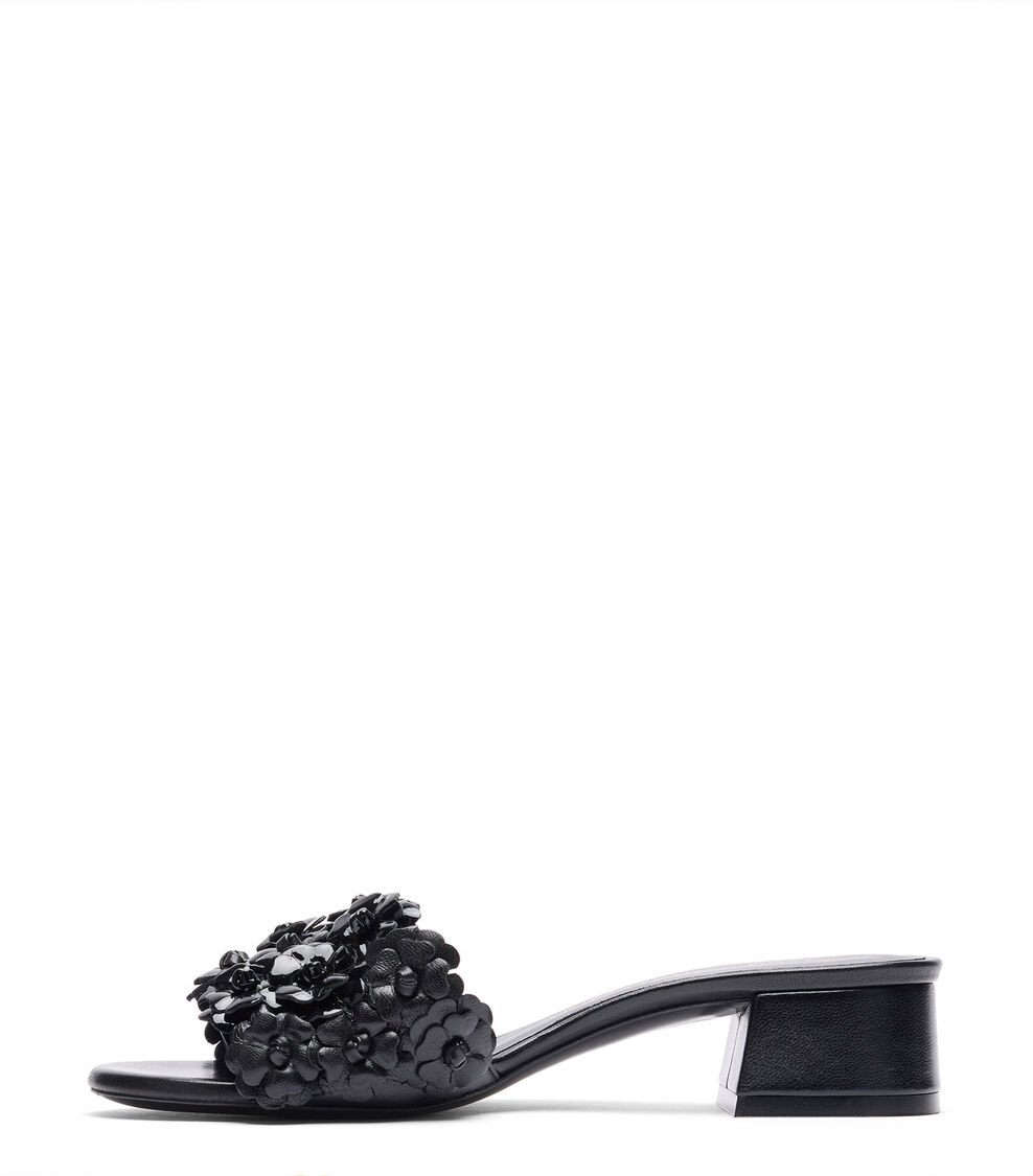 Stuart Weitzman MEADOW 35 SLIDE En NEGRO De Mujer | Stuart Weitzman®