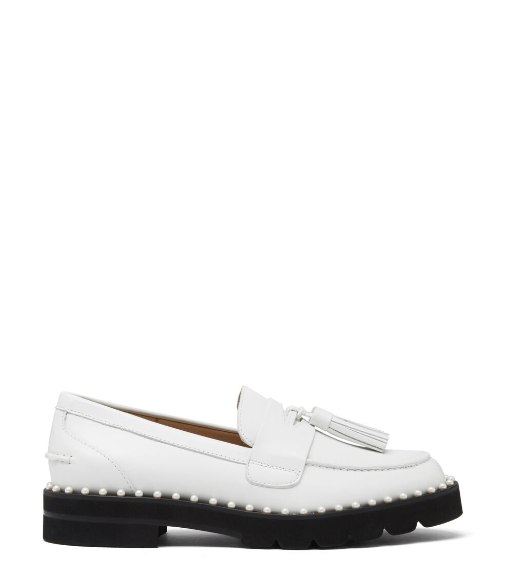Stuart Weitzman MILA LIFT PEARL LOAFER en BLANCO de Mujer | Stuart Weitzman®